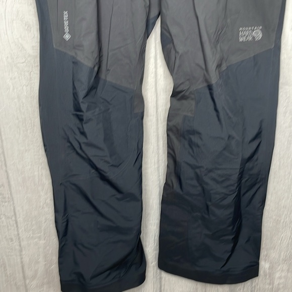 Mountain Hardware High Exposure Bib.​​ - Picture 3 of 10